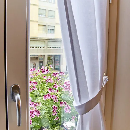 לינה וארוחת בוקר Maison Juliette 4*
